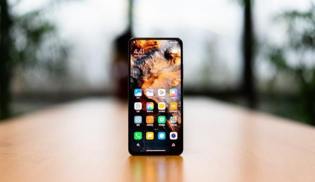 lcd144hz和oled哪个好,长时间看手机选lcd还是oled