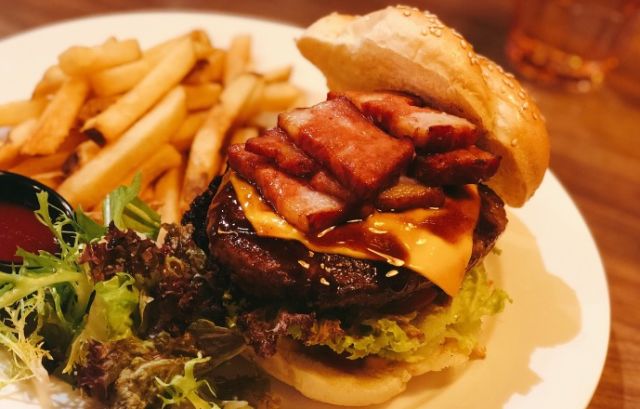 上海美食推荐必吃的餐厅最新,上海最值得去的5家餐厅好吃不贵