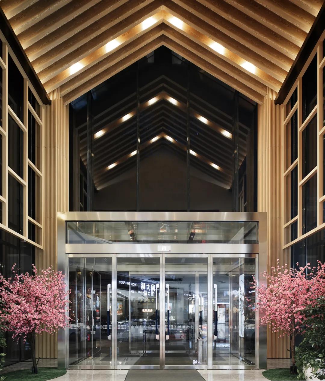 商业建筑的平衡逻辑——湖滨银泰五期/UAD浙大设计