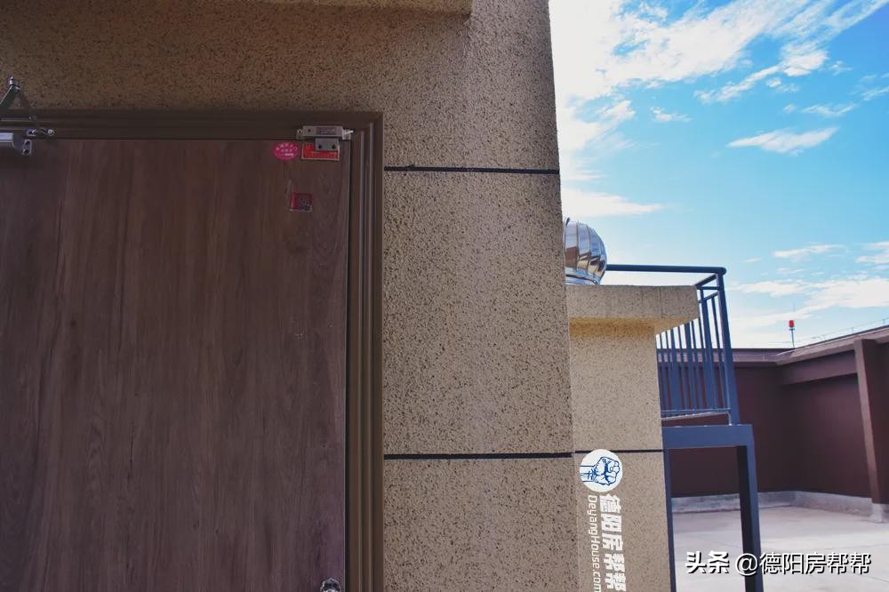 德阳绿地2024交付情况,德阳绿地新里城一期房价