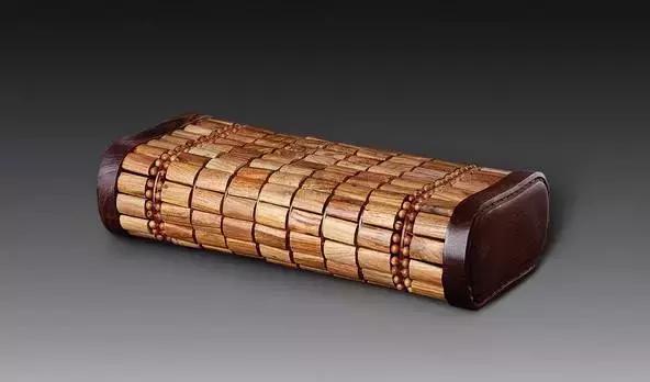 古代经典瓷枕,一枕清凉入梦来阅读