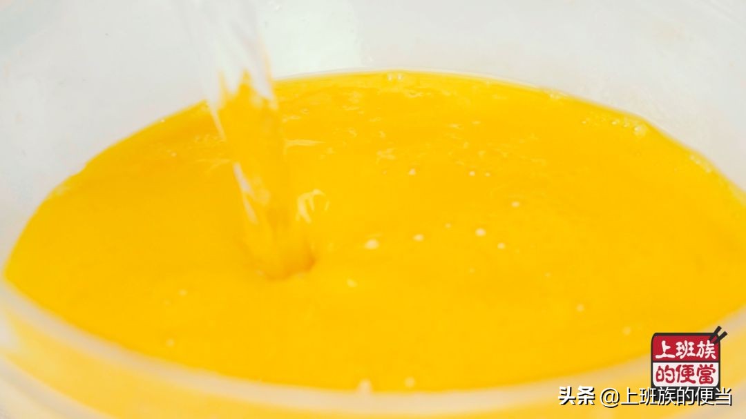 水蒸蛋怎么蒸得又嫩又滑,水蒸蛋加几倍水