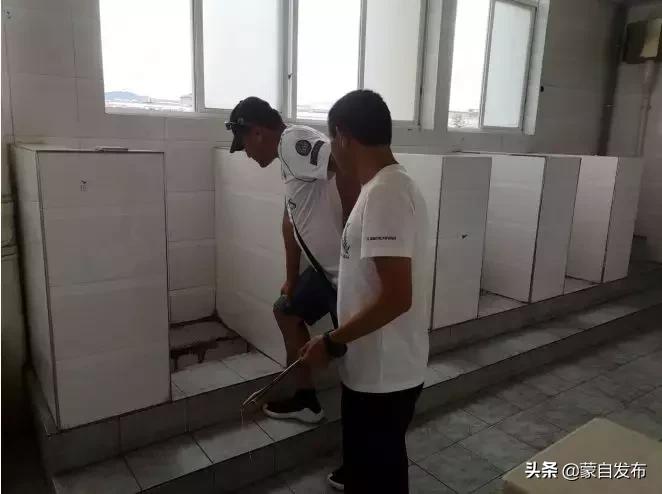 塞纳公馆电梯不灵？创泰御景物管问题！惠民二小厕所臭、文景街车位被铲除！