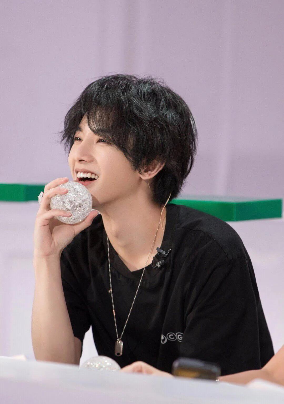 盘点邓紫棋和华晨宇的一起唱的歌,邓紫棋为华晨宇写的五首歌