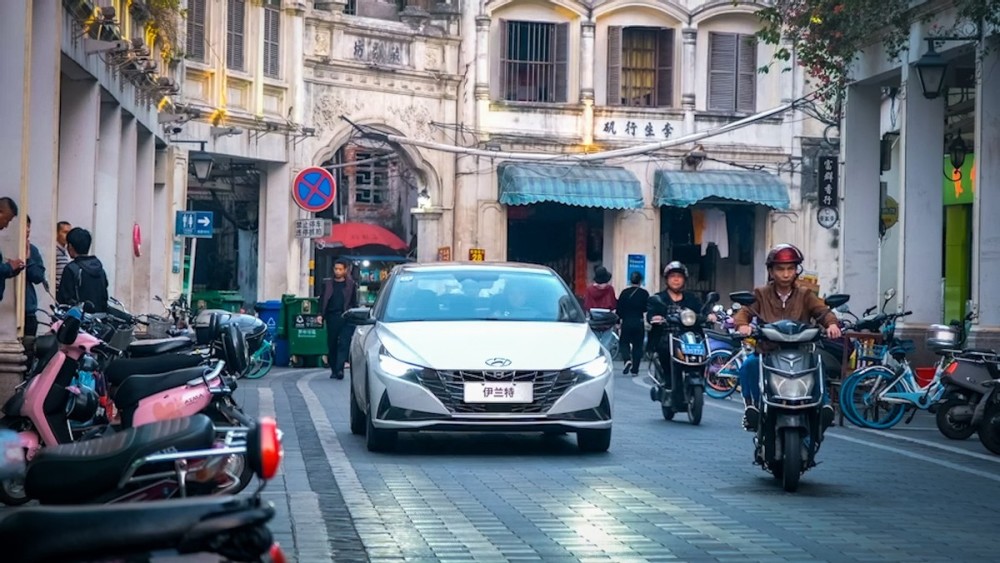 第七代伊兰特旗舰版功能,第七代伊兰特乐享生活