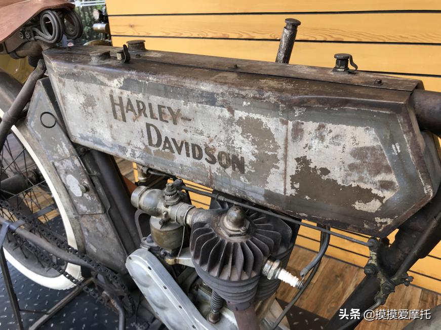 哈雷2020款顶级豪华版,2018款哈雷继承者霸气十足