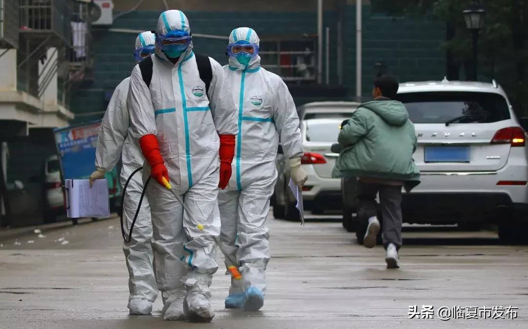 战疫二十四小时纪录片感悟,战疫最让人震撼和感动的瞬间