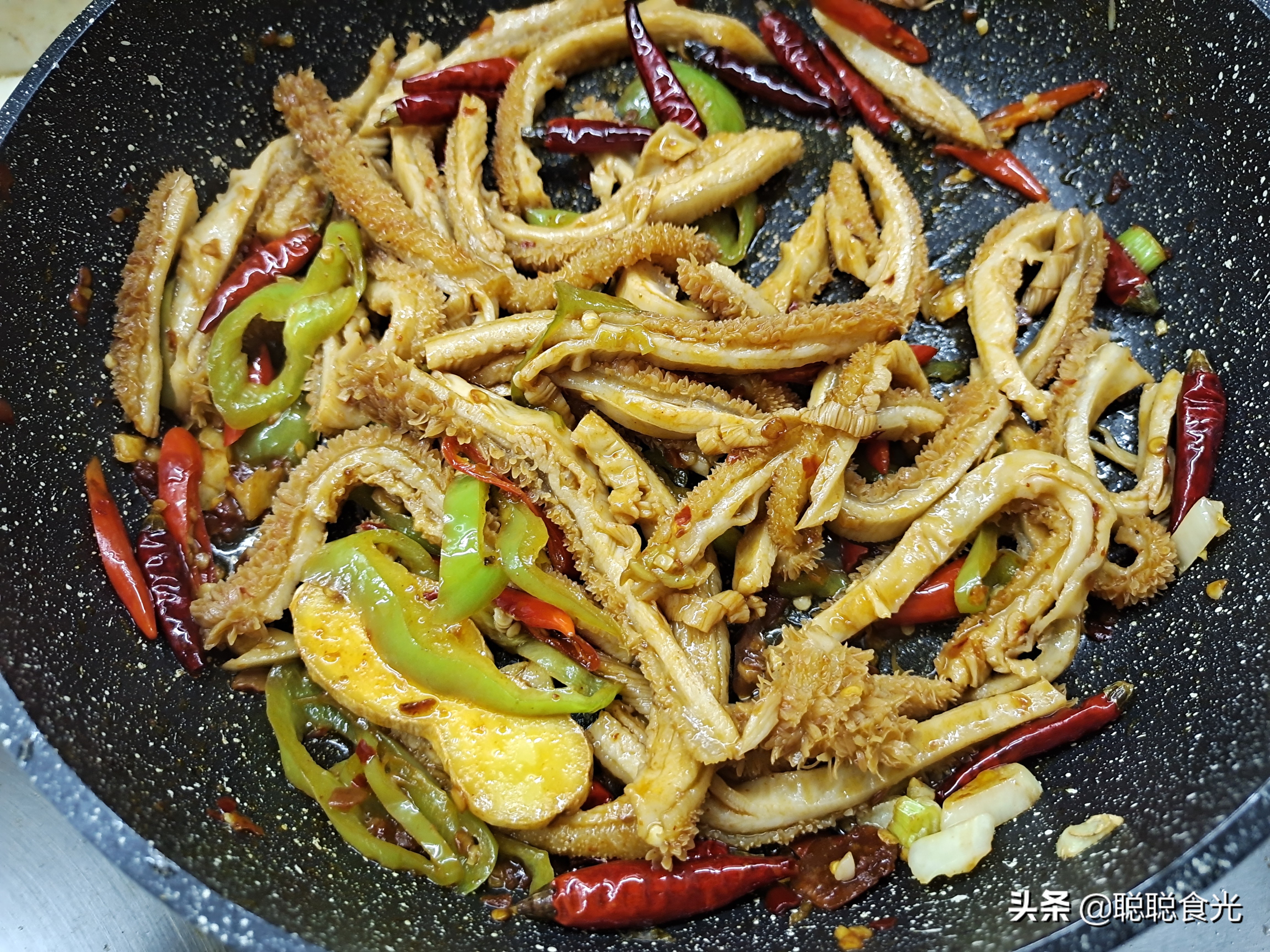 牛肚这样做太过瘾了,牛肚怎样做软烂有嚼劲