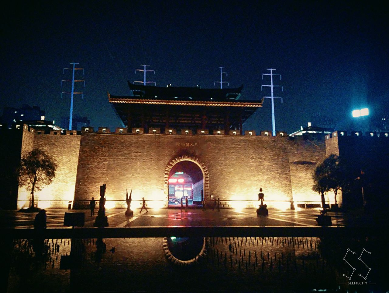 重庆巴国城民俗风情街,巴国城川味美食