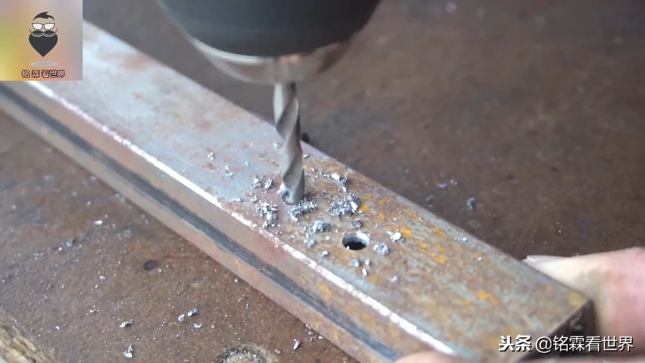 师傅动手改造磨钻头神器,自制磨钻头神器万能麻花钻头