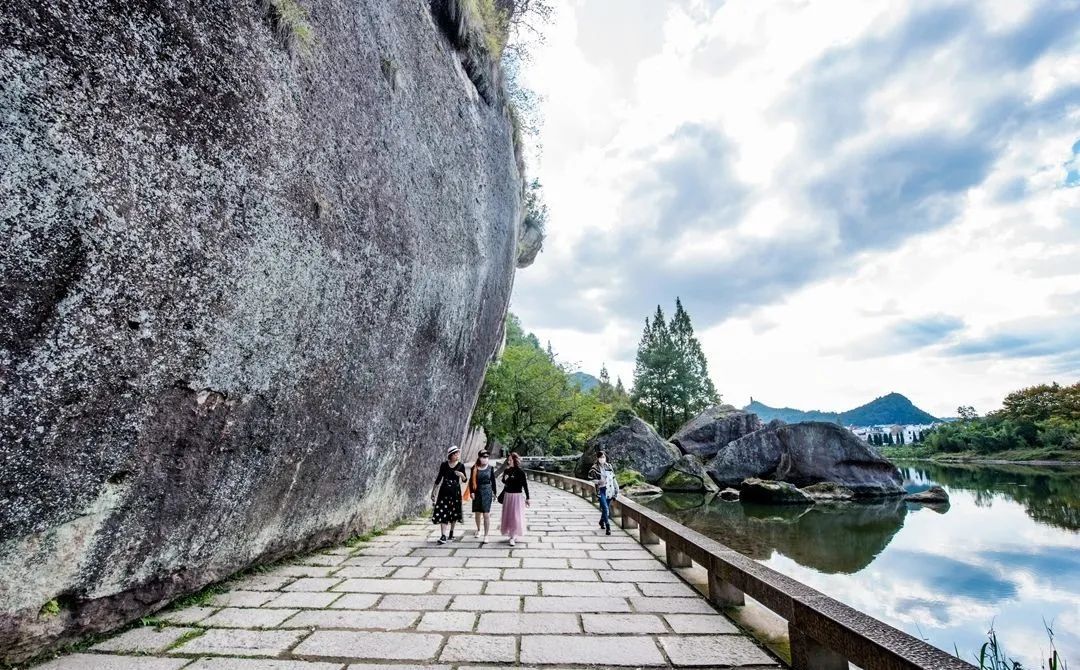 缙云仙都仙剑取景照,仙剑古镇取景地在哪