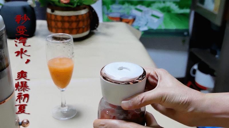 摩飞气泡原汁机苹果汁,来杯现榨果汁清凉一夏