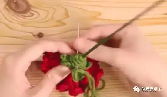 母亲节康乃馨花束该怎么搭配包装,钩针康乃馨花束教程