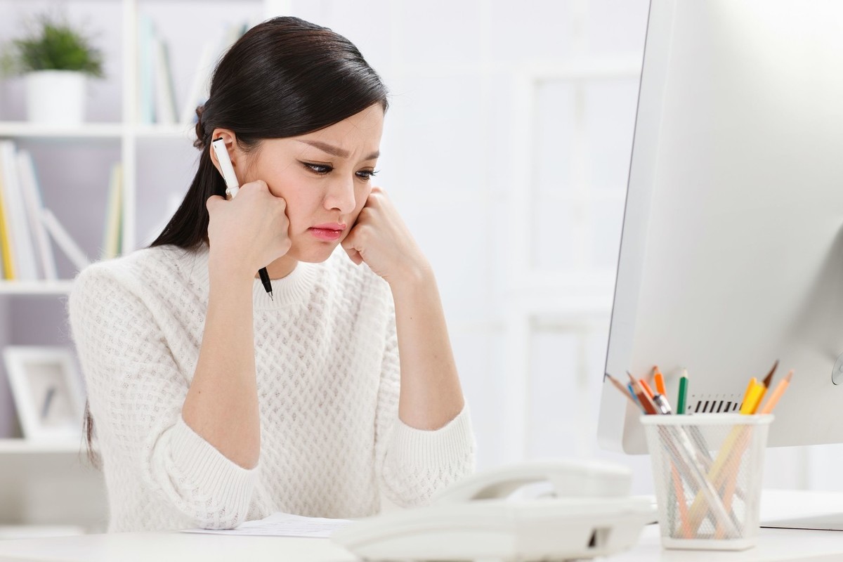 同事找我换班，我有事拒绝，收到主管微信，我“气笑了”