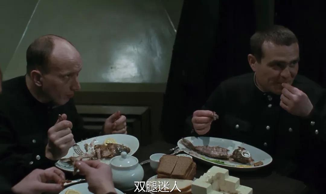 一部震惊世界的片子,5个细节揭示这部电影隐藏的真相