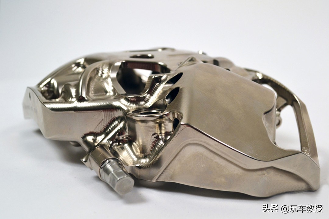 F1钛合金刹车,售价20万?