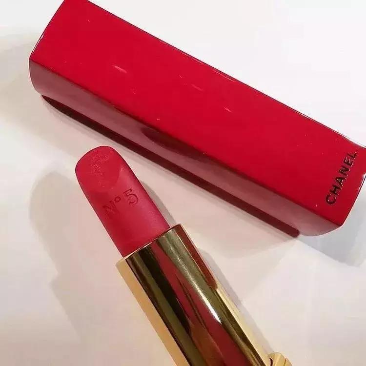 2019骞撮檺閲廲hanel褰╁,chanelysl