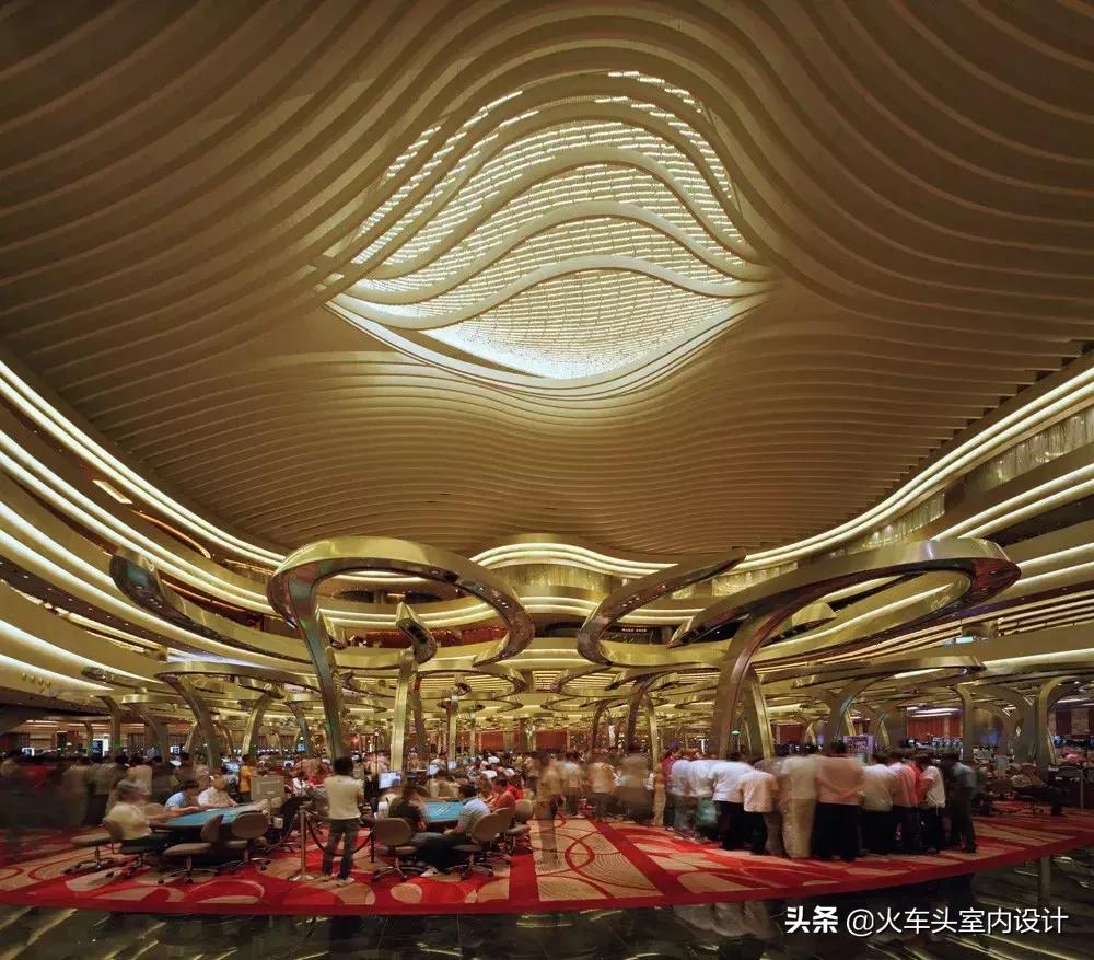 柯南酒店爆炸,柯南出现的豪华大酒店