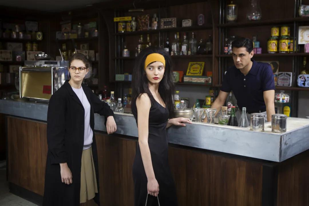 那不勒斯四部曲买哪本,那不勒斯四部曲原版书本