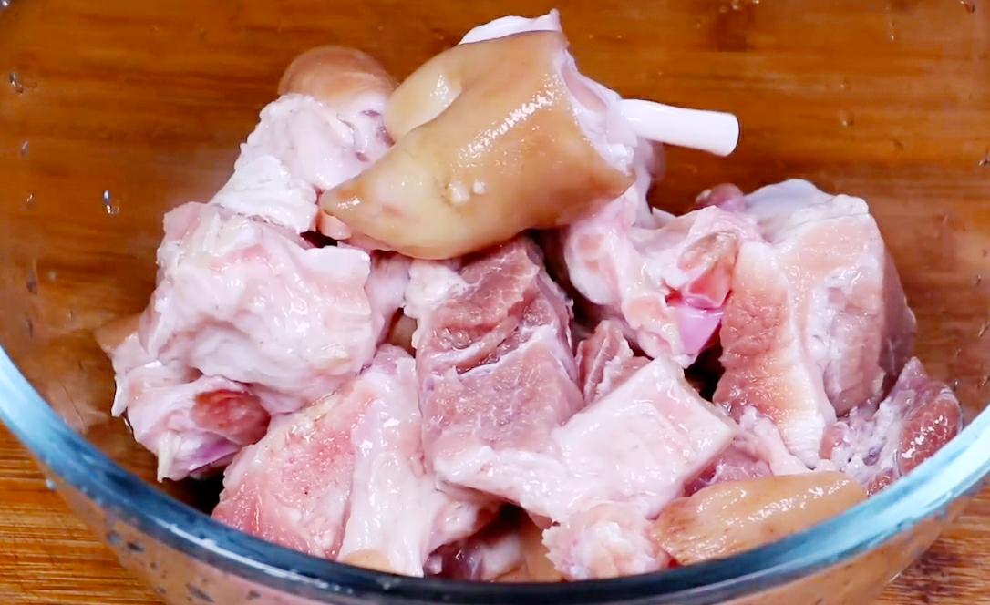 怎样炖猪蹄可以软烂不柴,炖猪蹄的注意事项