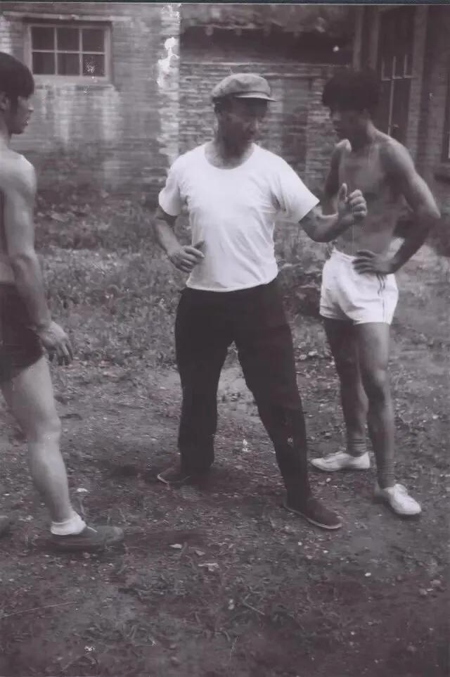 形意拳站桩得劲,站桩30分钟的正确方法