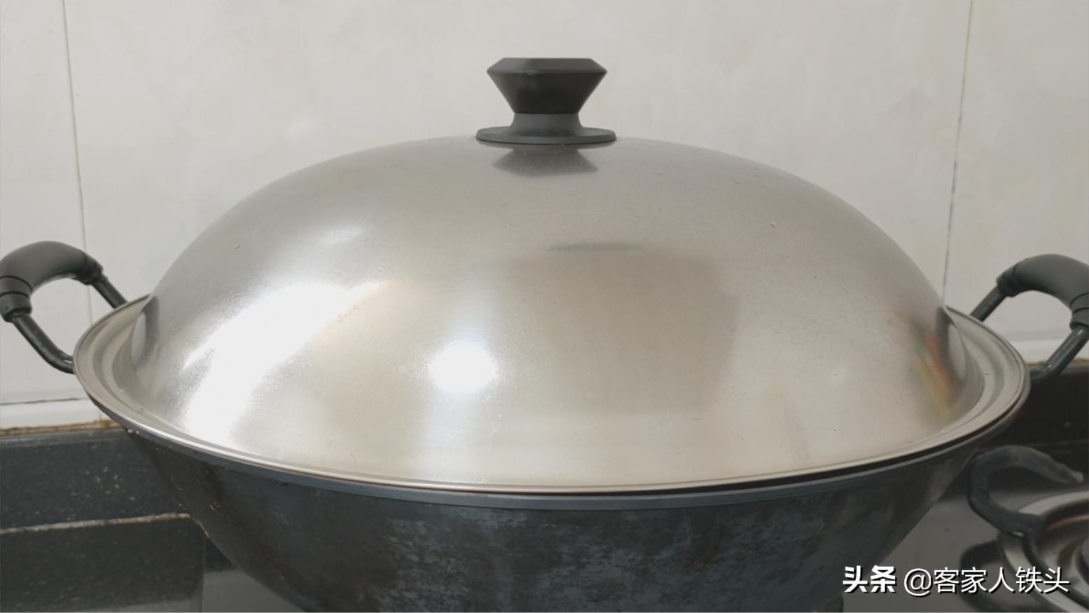 老鸭有几种做法和配料,老水鸭的做法