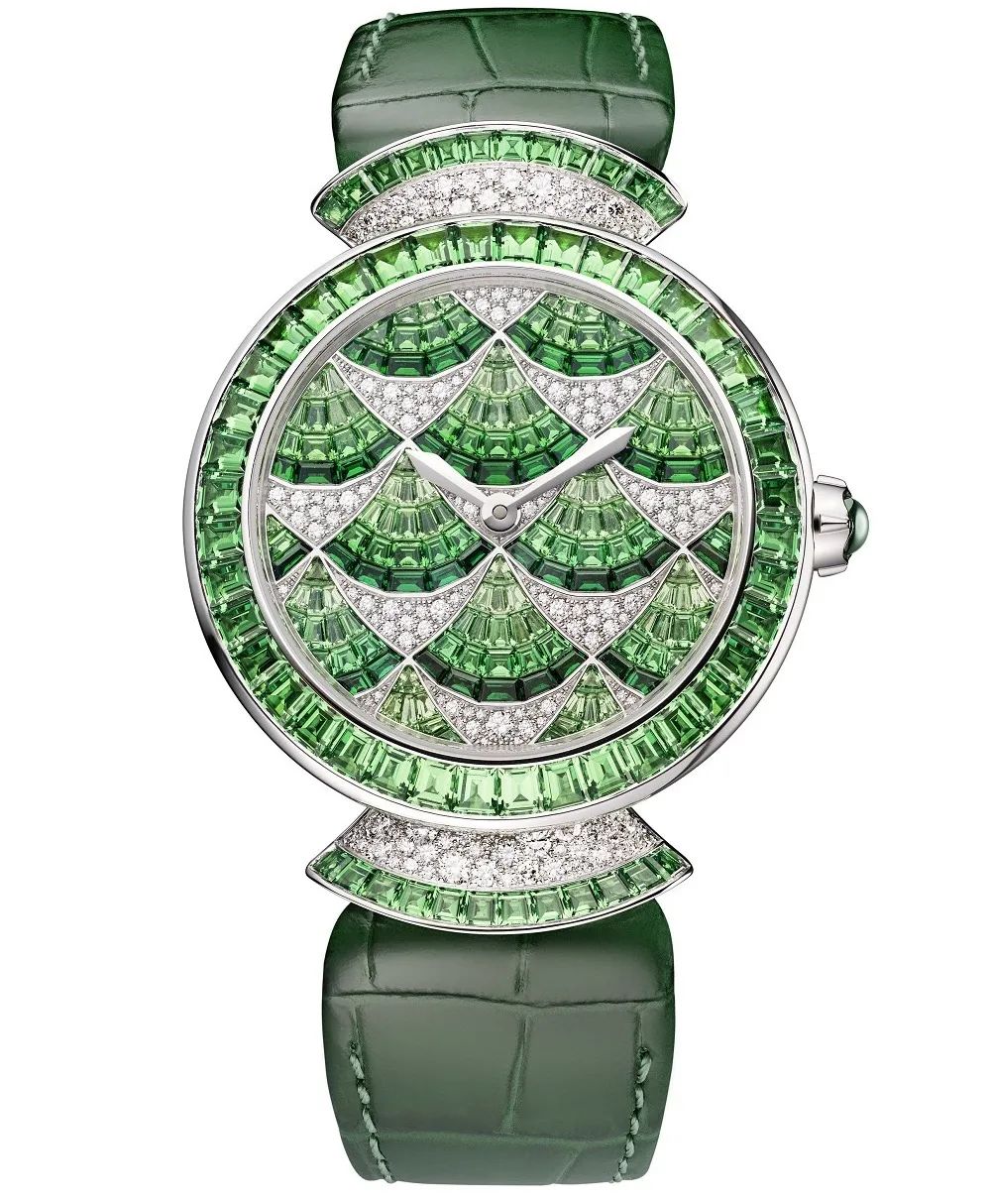 孔雀石为什么不能一直戴,孔雀石被更新成什么