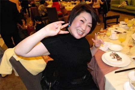 餐厅节日只卖套餐,食客非要单点还曝光餐厅!厨师:滚犊子