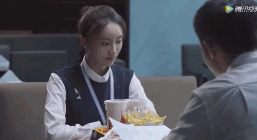 弃貌美娇妻,娶做饭女工,创业先锋颠覆三观的做法真的看不懂