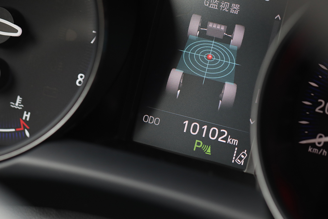 chr换18寸轮胎可以升高多少,chr更换225轮胎更稳了