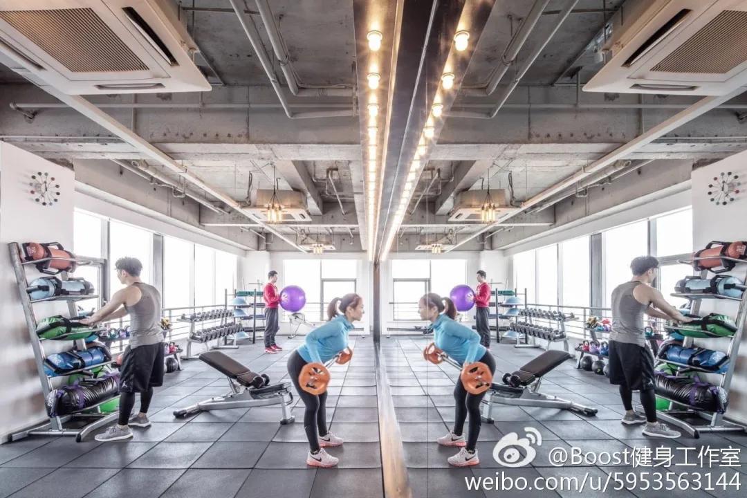 1岁就拥有百万衣橱！？这是人过的日子吗