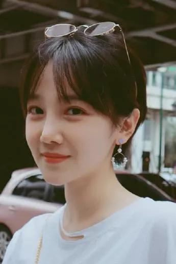 什么短发减龄又时尚好打理,哪种短发简单好打理