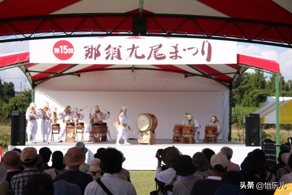 青丘之山有兽焉下一句,青丘之山里真的有九尾狐吗