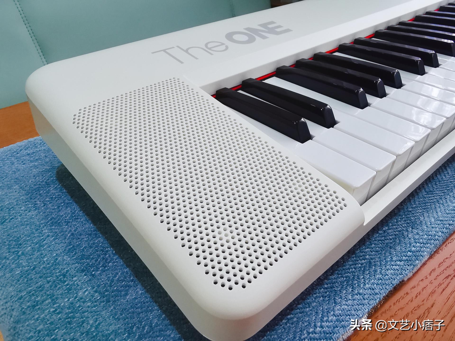 theone电子琴入门教程,theone电子琴入门款