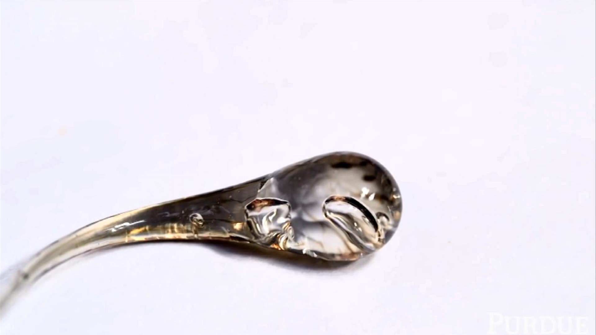 神奇的小水滴,神奇的眼泪鲁珀特之泪到底有多硬