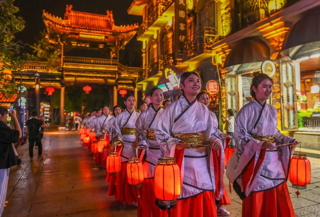 中秋假期来台儿庄古城,国庆节游台儿庄古城