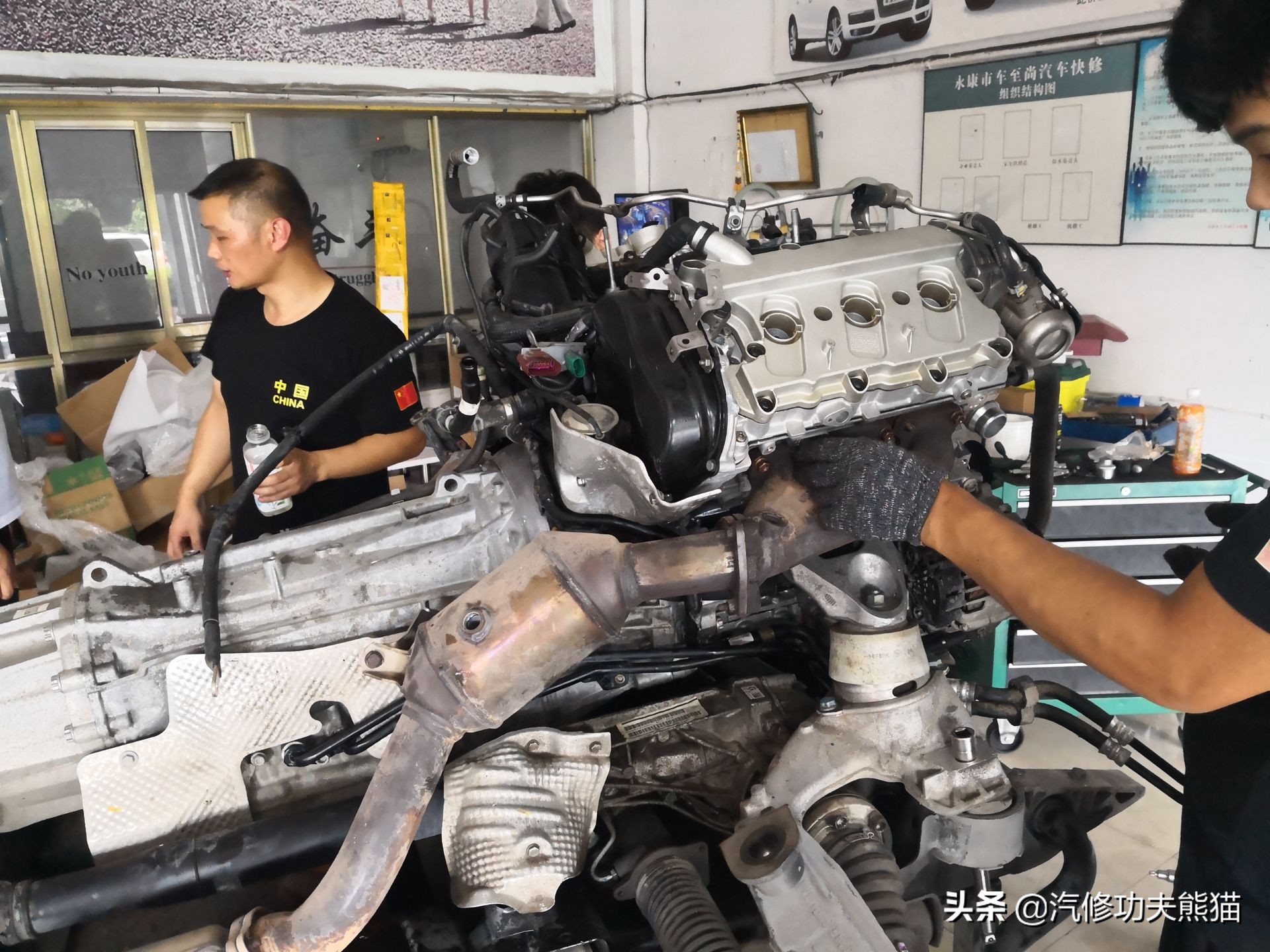 新款大众途锐烧机油吗,百万豪车为什么还烧机油