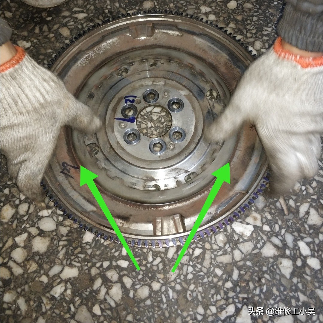 朗逸变速箱抖动维修,朗逸发动机哒哒哒响怠速抖动