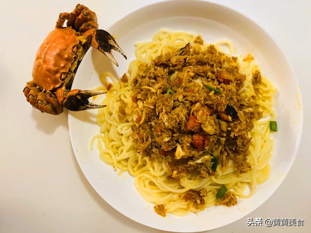 小朋友嫌弃大闸蟹,大闸蟹的蟹肉和蟹黄怎么做最好吃