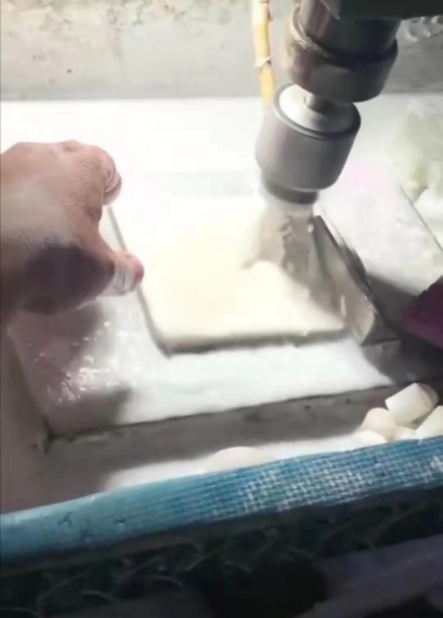 做玉饰品赚钱吗,做玉行业赚钱吗