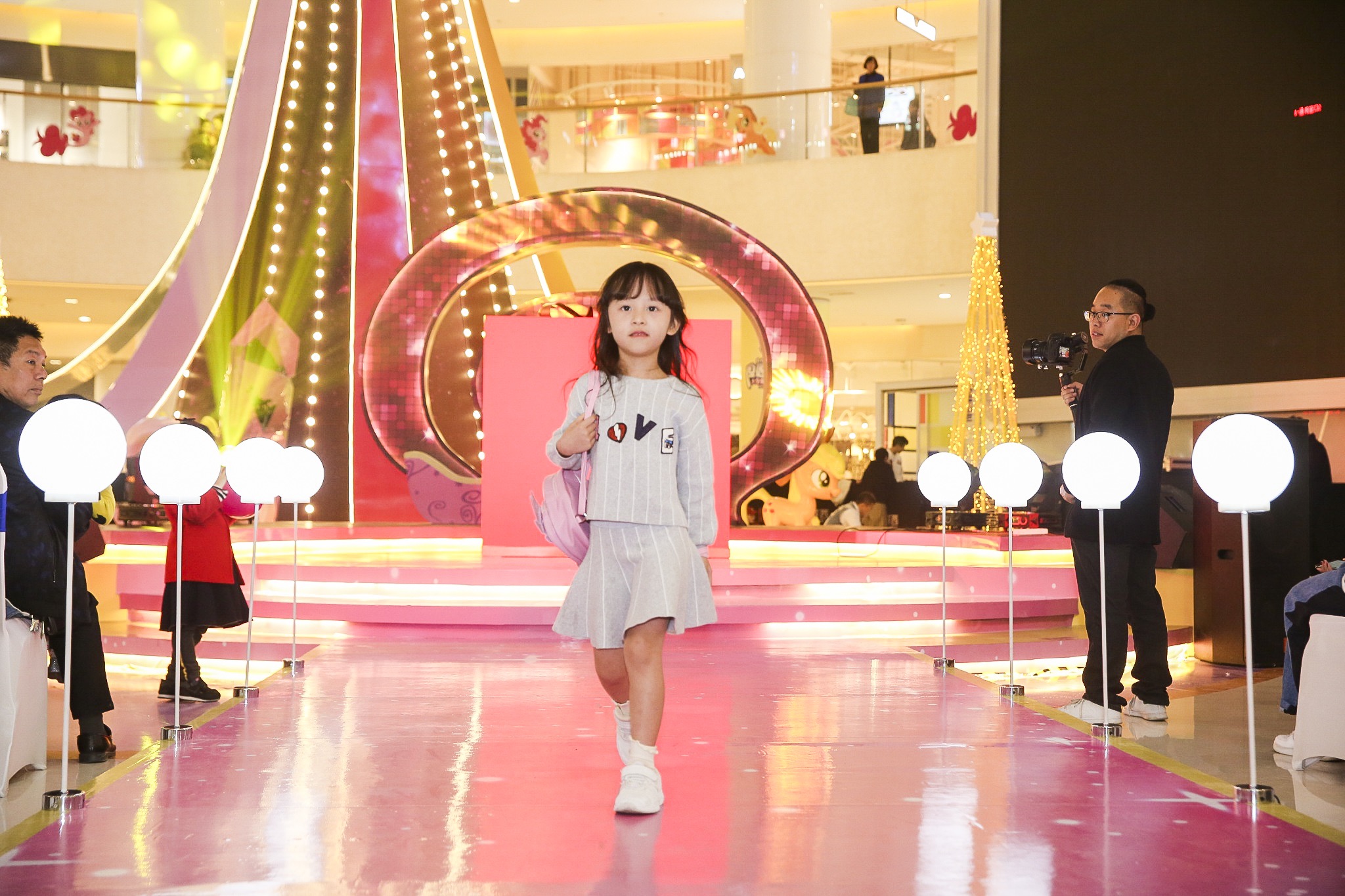 小马宝莉第一次年度旅行,小马宝莉周年展览