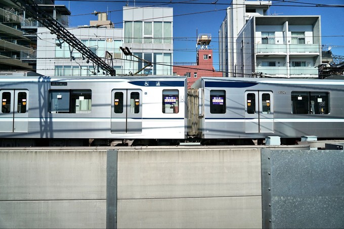 涓滀含鏂囪壓鍦版柟,涓滀含鏂囪壓