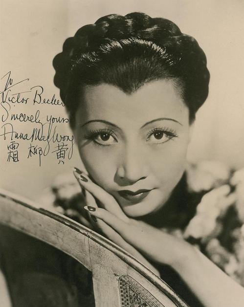 黄柳霜从洗衣工女儿到好莱坞传奇,黄柳霜在好莱坞当过主角吗