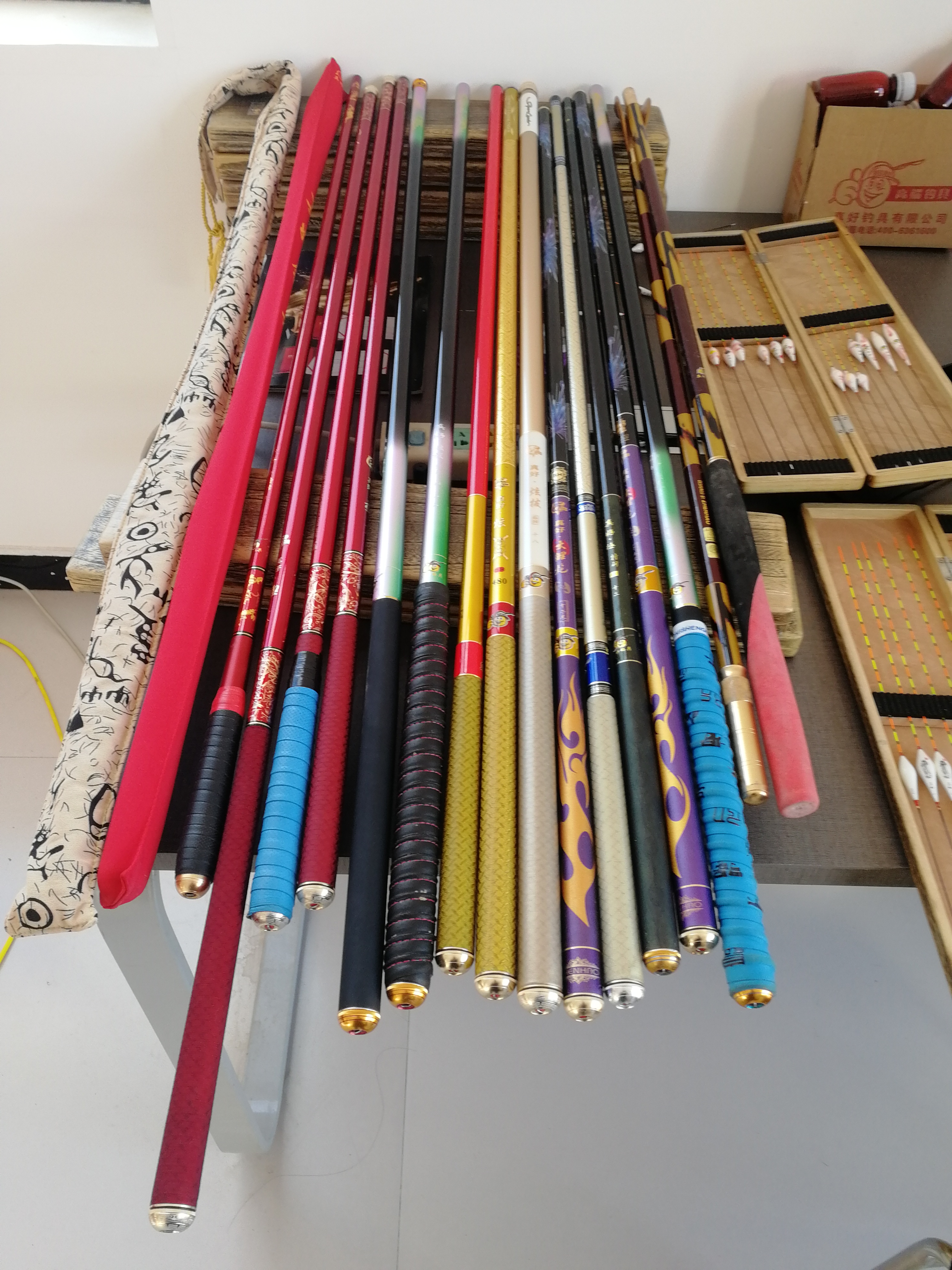 光威鱼竿真假鉴别方法,怎样鉴别12米鱼竿质量