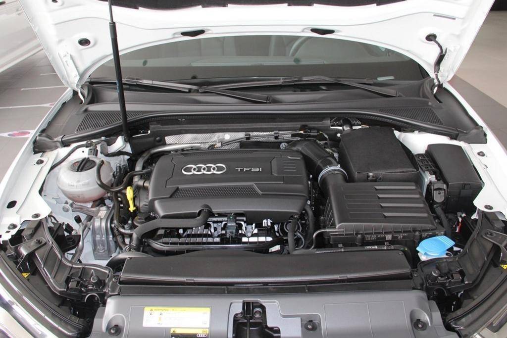 敞篷a3多少钱,十万可以买到哪一年的奥迪a3敞篷