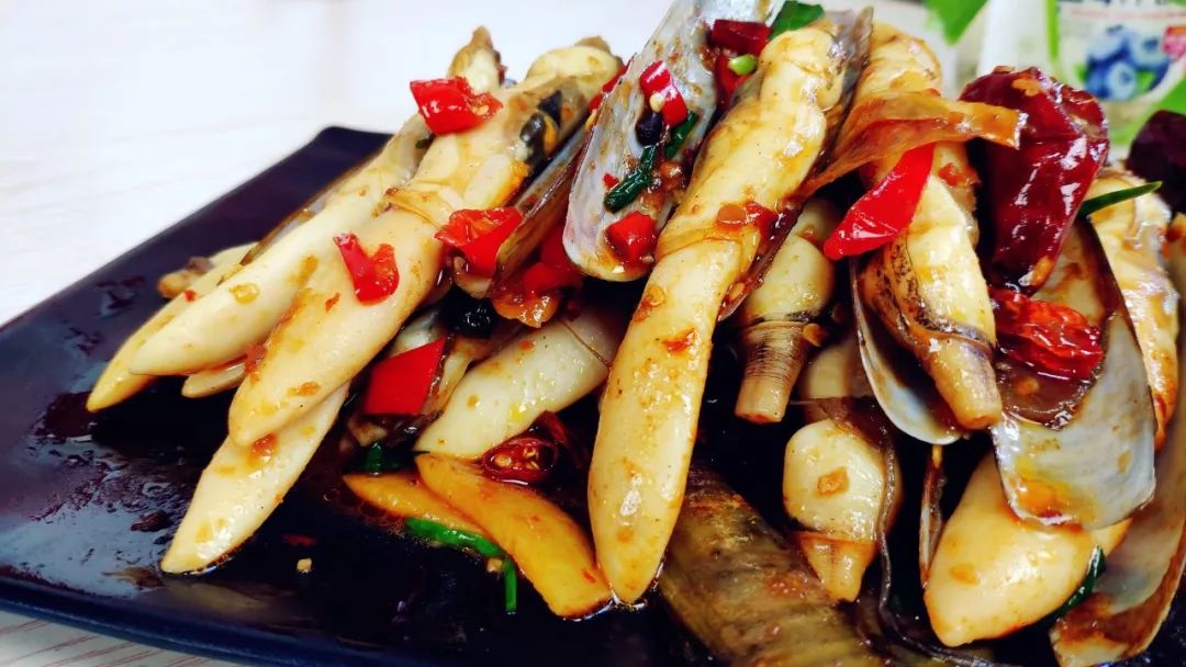 大呼辣椒大呼盐下一句怎么接,前方高能辣稽片头曲