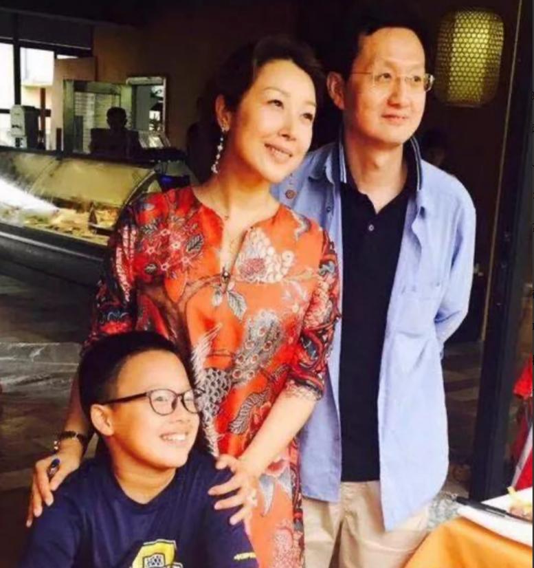 红极一时却消失的四位歌手,当年红极一时后就消失的十位歌手