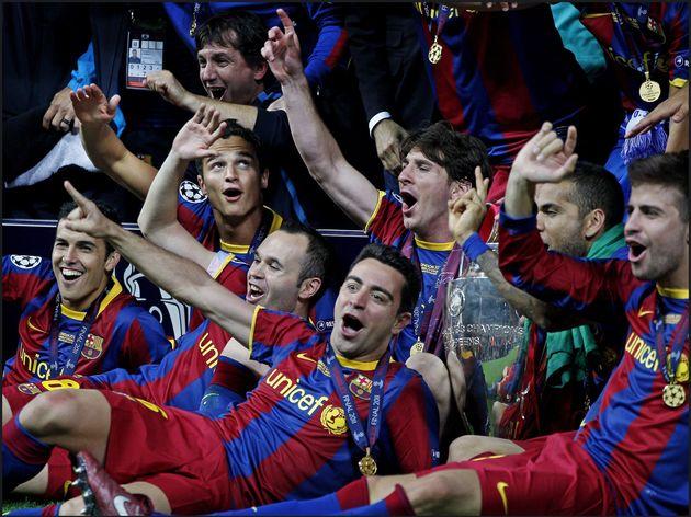 哈维生涯经典瞬间,中场大师哈维集锦