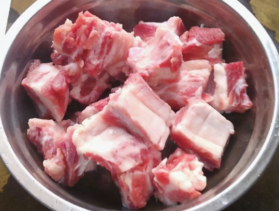 红烧排骨排骨软烂有多久,红烧排骨焯水几分钟