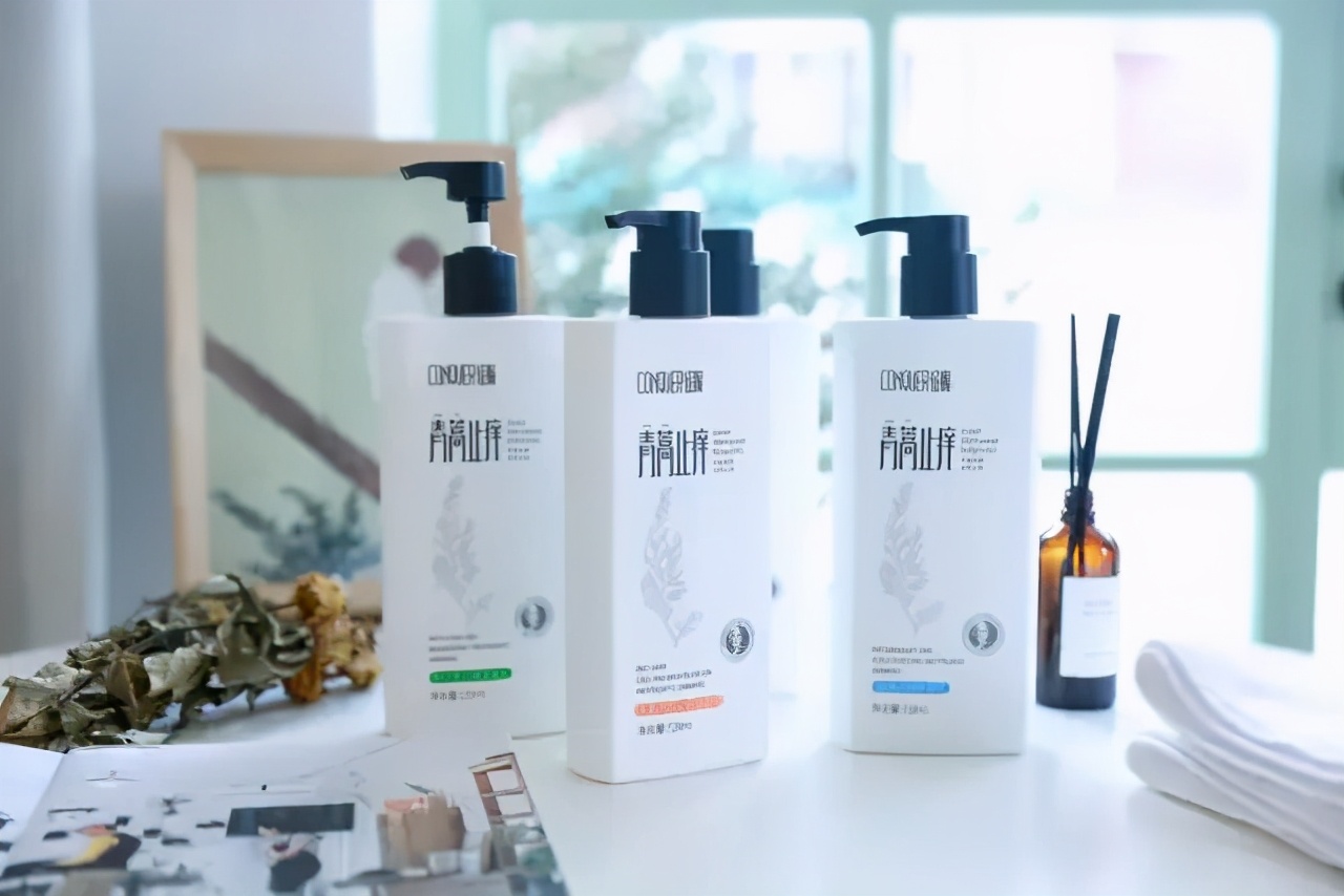 明星亲测|康王创始人83岁再出山，挑战5天内不洗头